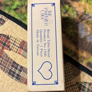 The Pampered Chef Heart Bread Tube with Blue Accents